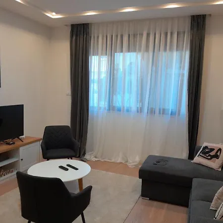Olive Center Apartment Trebinje Exterior photo